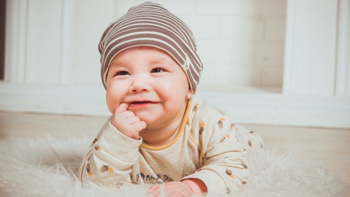 Bébé : quels vêtements choisir ? Suivez nos conseils !