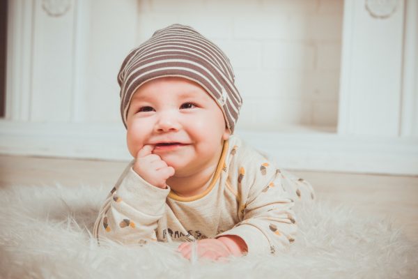 Comment bien choisir les vêtements de son bébé ?