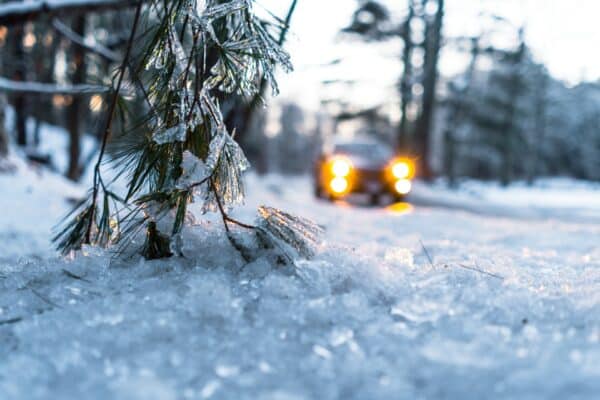 Quels équipements auto sont à prévoir pour partir en vacances cet hiver ?